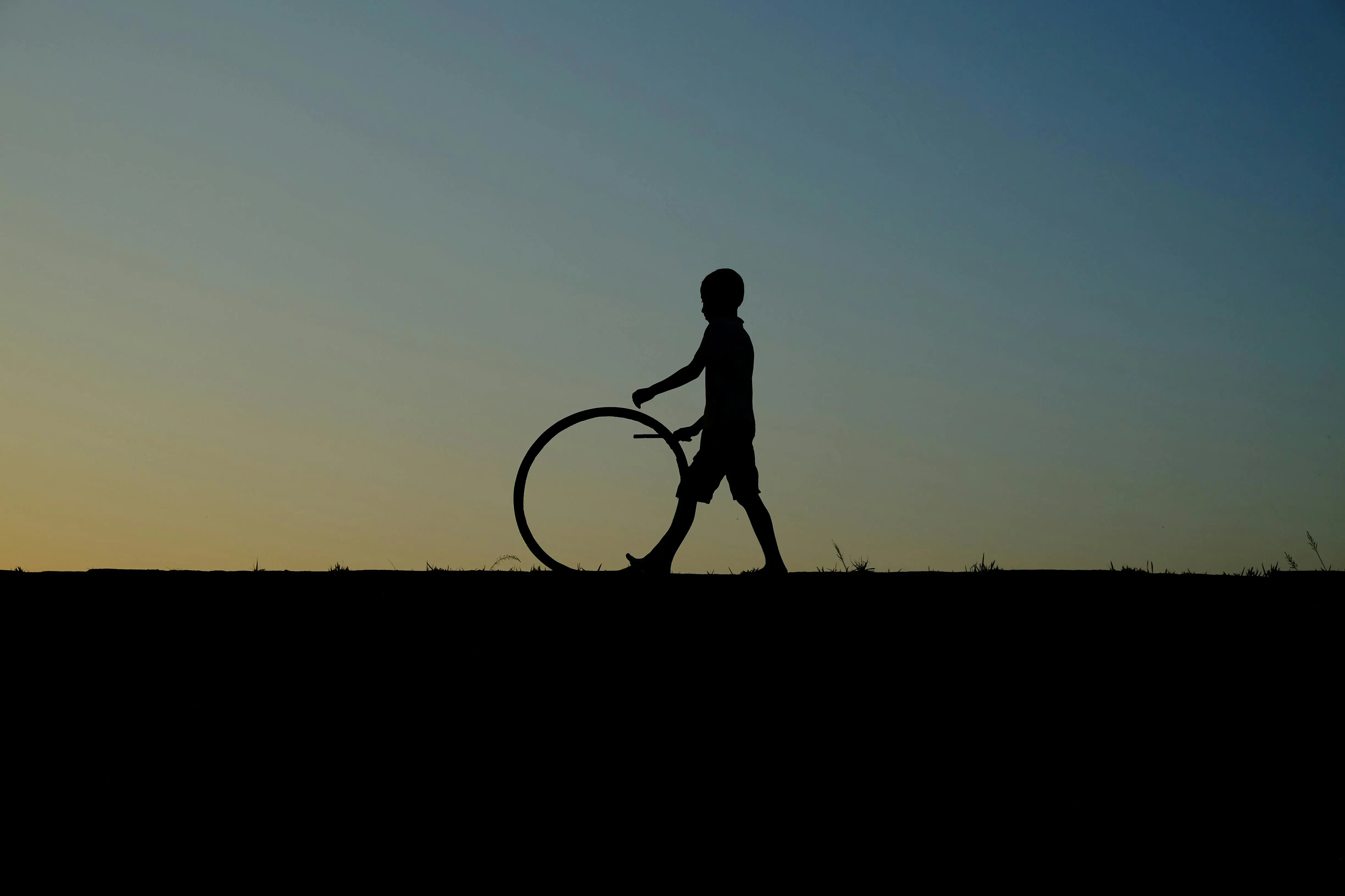 Tokio 信号量 3 行代码，并发控流零阻塞